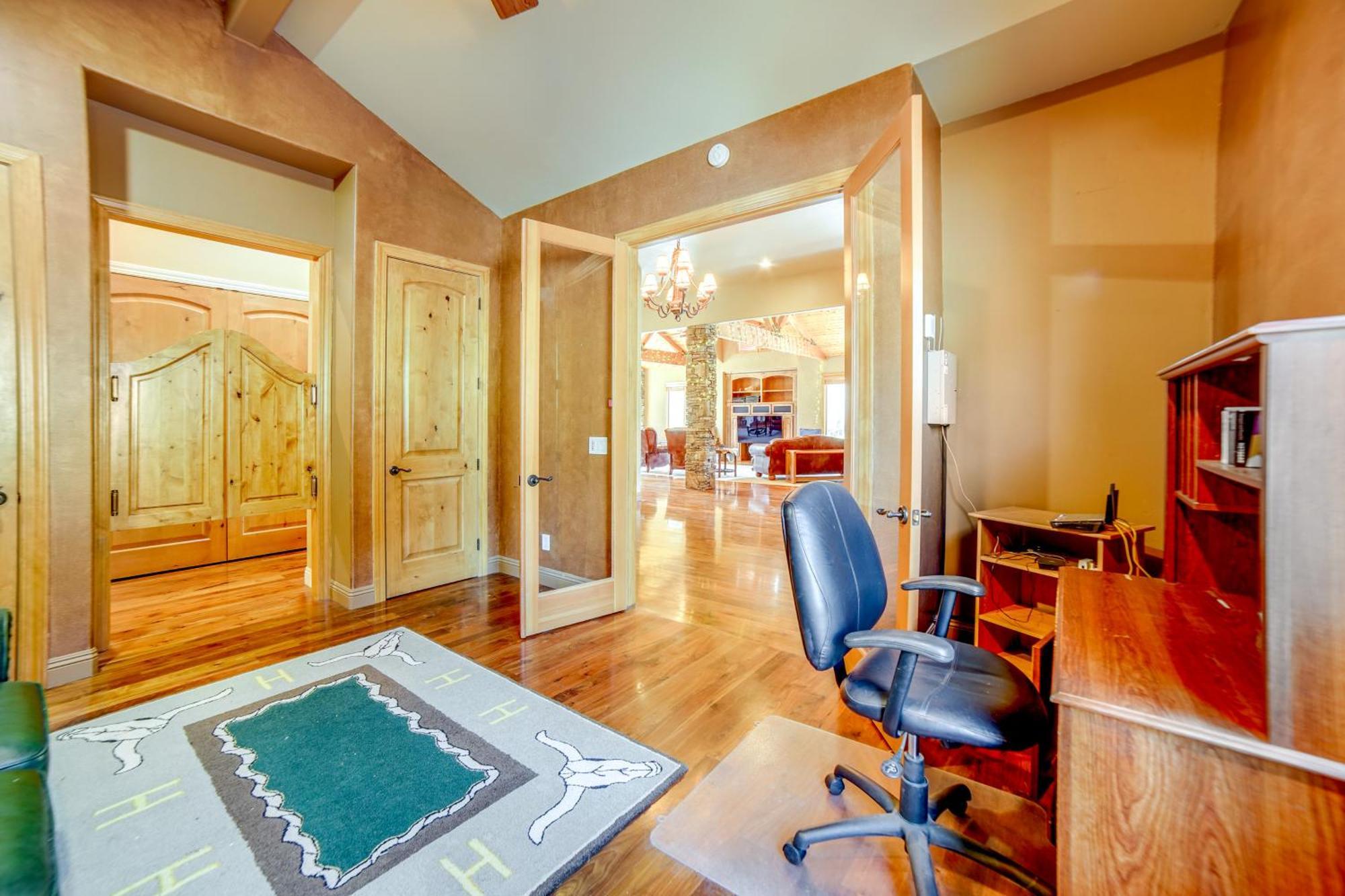 Stunning Hopland Vacation Rental With Pool And Hot Tub Buitenkant foto