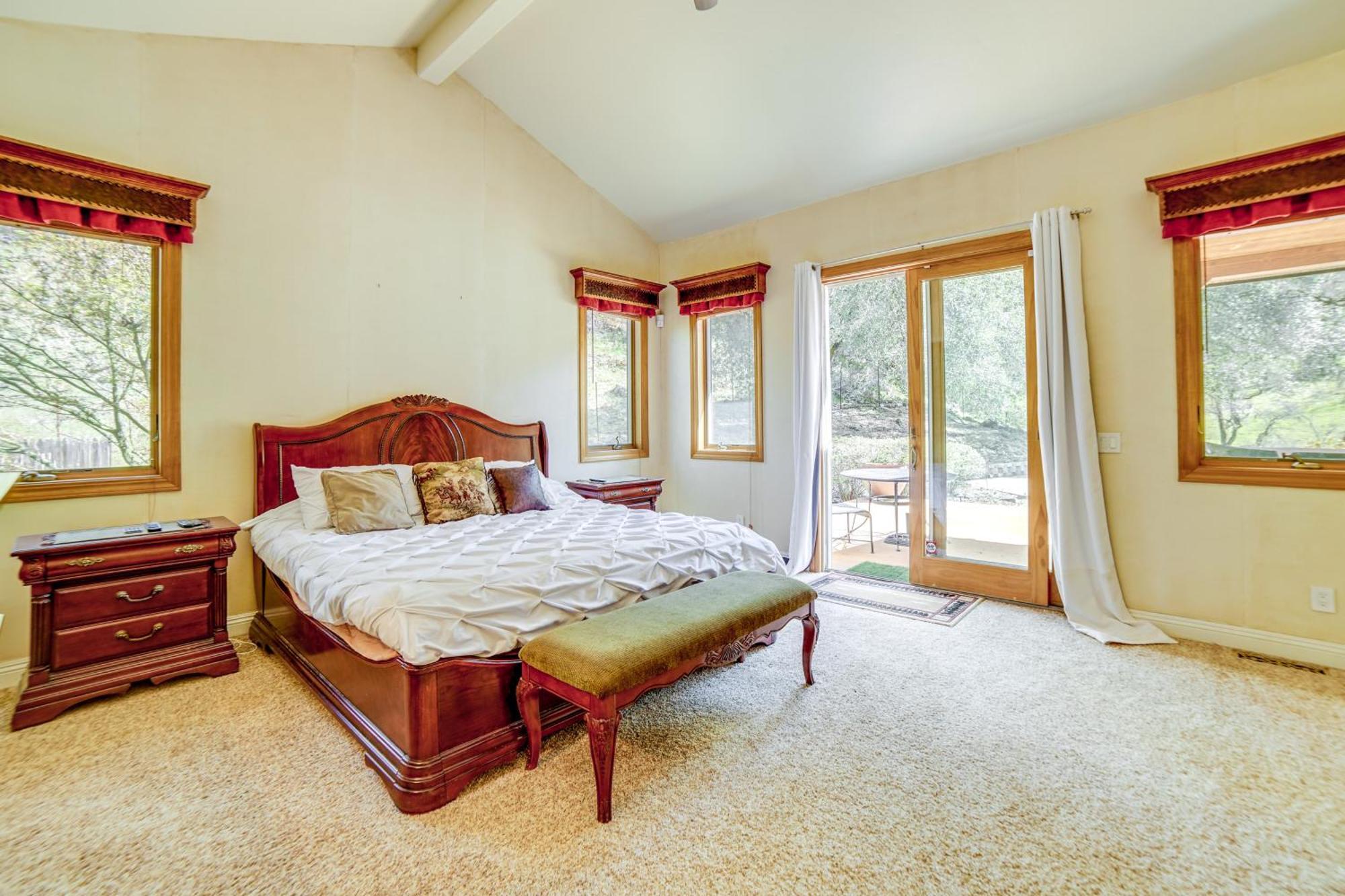 Stunning Hopland Vacation Rental With Pool And Hot Tub Buitenkant foto